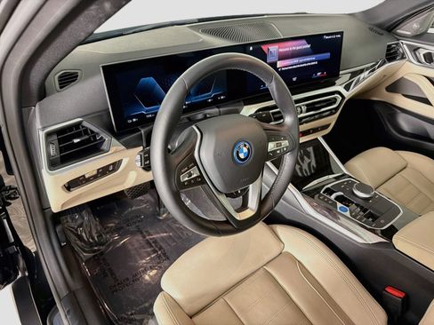 Certified 2023 BMW i4 eDrive40 w/ Premium Package RWD image 9