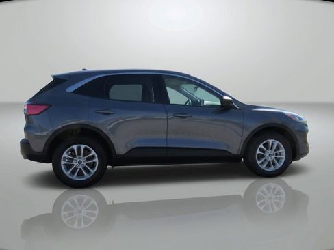 Used 2022 Ford Escape SE AWD/4WD image 8