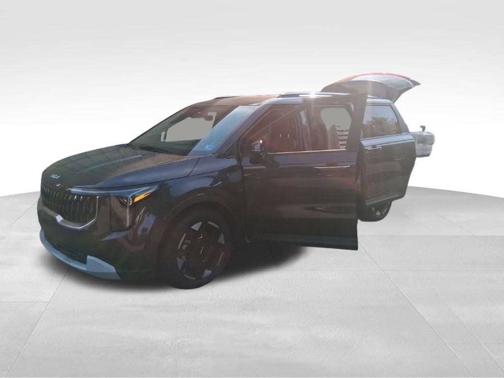 Certified 2026 Kia Carnival EX FWD image 16