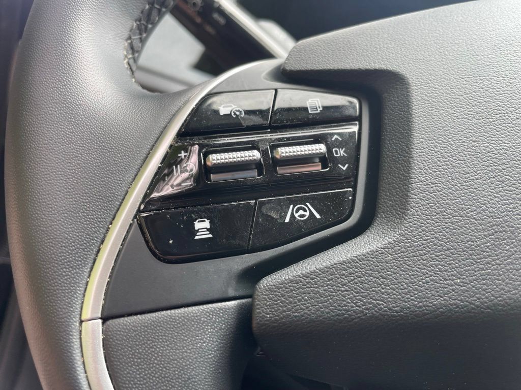 Used 2024 Kia EV6 Light RWD image 11