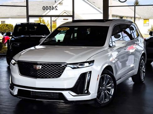 Used 2024 Cadillac XT6 Premium Luxury w/ Technology Package image 7