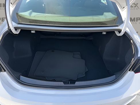 Used 2024 Chevrolet Malibu LT w/ Sport Edition image 25