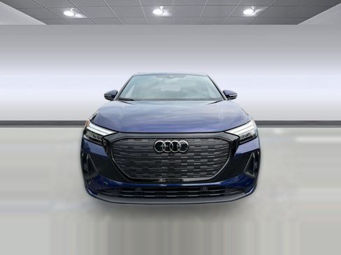 Used 2024 Audi Q4 e-tron Premium Plus w/ Premium Plus AWD/4WD image 6