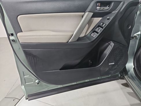 Used 2017 Subaru Forester 2.5i Limited image 11