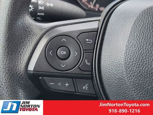 Used 2024 Toyota RAV4 XLE image 29