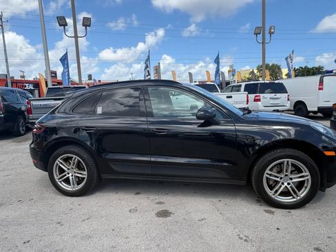 Used 2017 Porsche Macan image 5