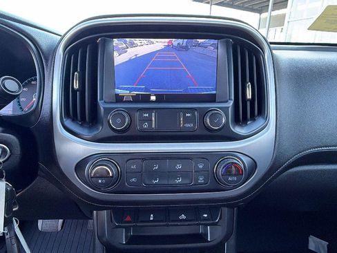 Certified 2020 GMC Canyon SLE w/ Elevation Edition image 11