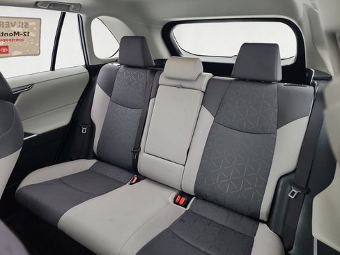 Certified 2022 Toyota RAV4 XLE w/ Convenience Package image 13