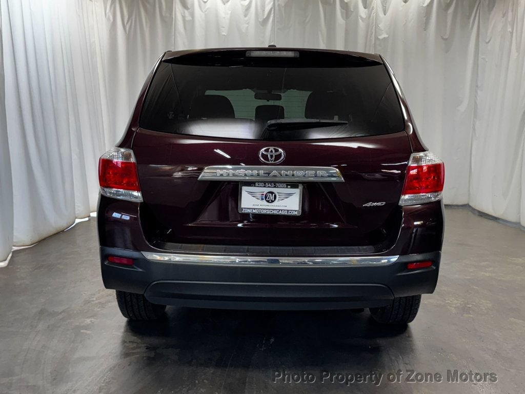 Used 2011 Toyota Highlander 4WD w/ Tow Pkg image 10
