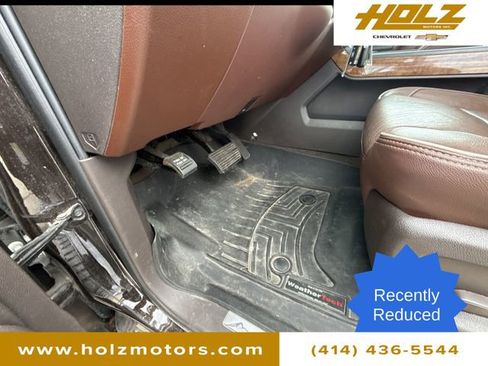 Used 2018 Chevrolet Silverado 2500 High Country w/ Duramax Plus Package image 36