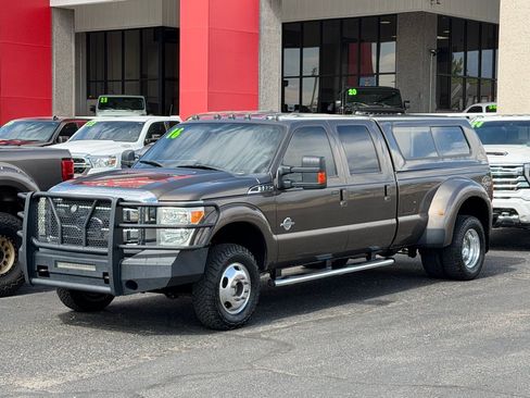 Used 2016 Ford F350 Lariat w/ Lariat Interior Package AWD/4WD image 1