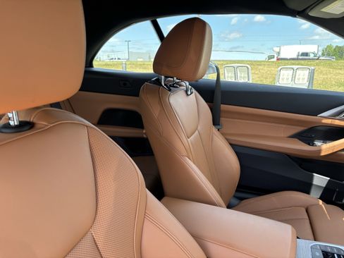 Certified 2025 BMW 430i Convertible RWD image 35