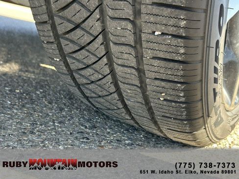 Used 2022 Ford Edge ST w/ Equipment Group 401A image 25