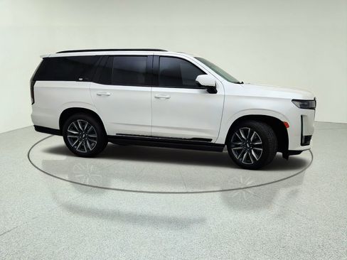 Used 2021 Cadillac Escalade Sport w/ Driver Assist Tech Package AWD/4WD image 6