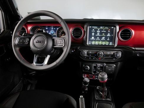 Used 2023 Jeep Wrangler Unlimited Rubicon AWD/4WD image 15