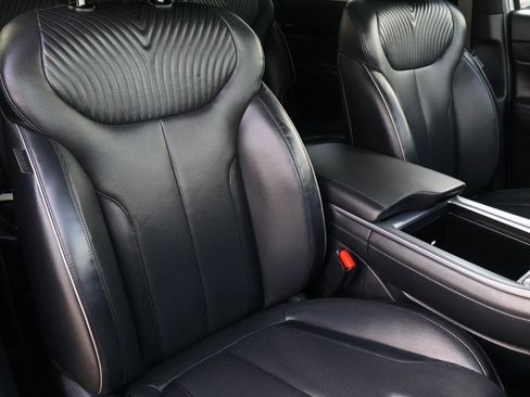 Used 2024 Hyundai Palisade Calligraphy image 17