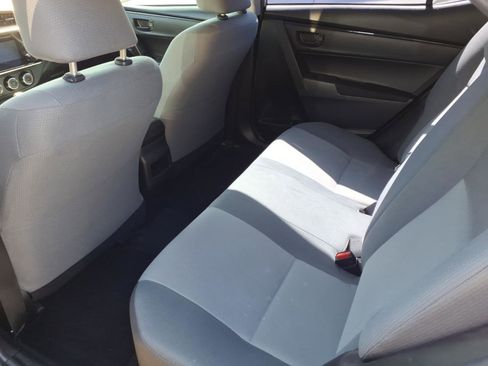 Used 2019 Toyota Corolla L image 3