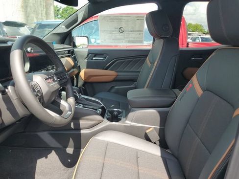 New 2026 GMC Canyon AT4 AWD/4WD image 19