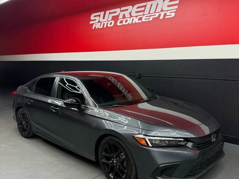 Used 2022 Honda Civic Sport image 6