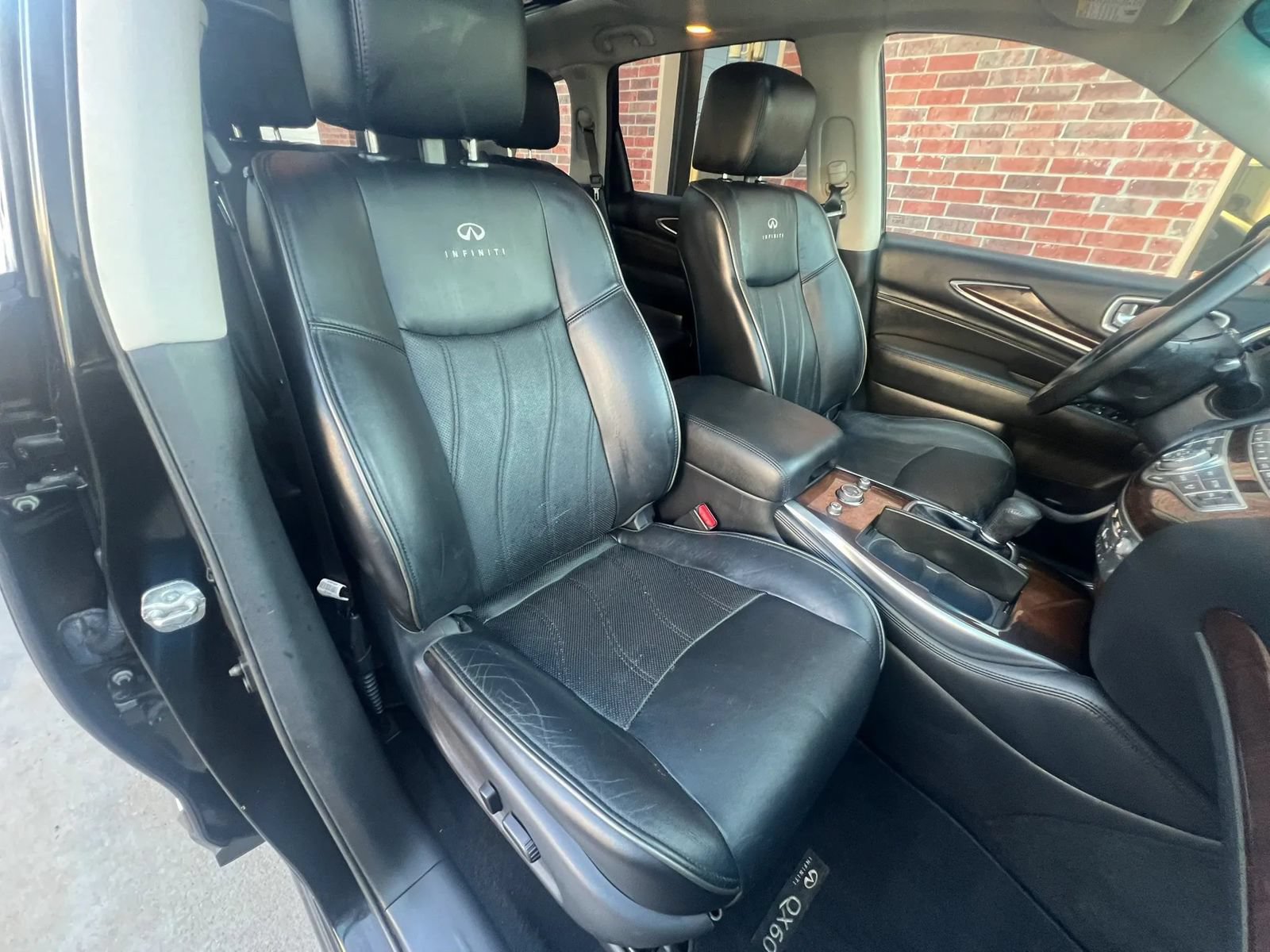 Used 2014 INFINITI QX60 Luxe w/ Deluxe Touring Package AWD/4WD image 45