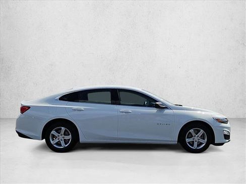 Certified 2024 Chevrolet Malibu LS FWD image 4