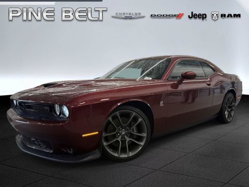 Used 2021 Dodge Challenger R/T Scat Pack RWD image 1