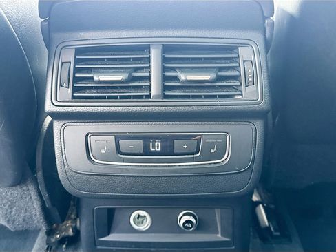 Used 2018 Audi Q7 3.0T Premium Plus w/ Premium Plus Package image 28