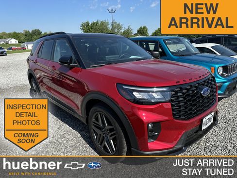 Used 2025 Ford Explorer ST w/ Sun And Sound Package AWD/4WD image 1