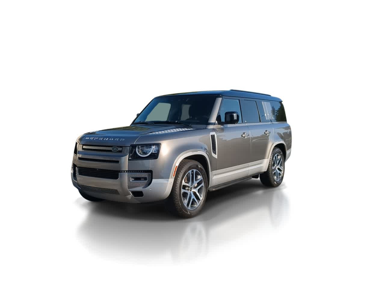 Used 2023 Land Rover Defender 130 S AWD/4WD image 4