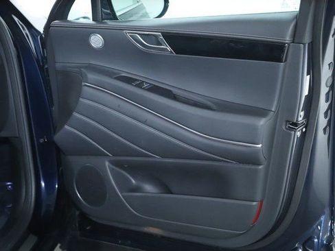 Used 2025 Genesis GV80 2.5T Standard image 34