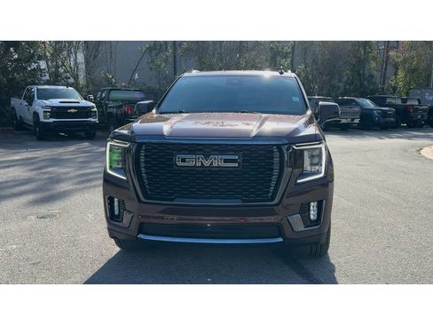 Certified 2023 GMC Yukon XL Denali Ultimate image 3