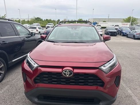Used 2023 Toyota RAV4 XLE AWD/4WD image 8