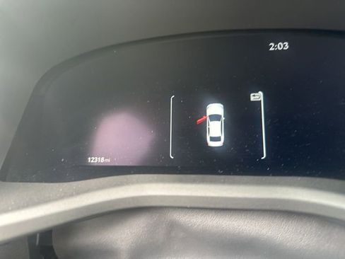 Used 2025 Toyota Camry XSE AWD/4WD image 2