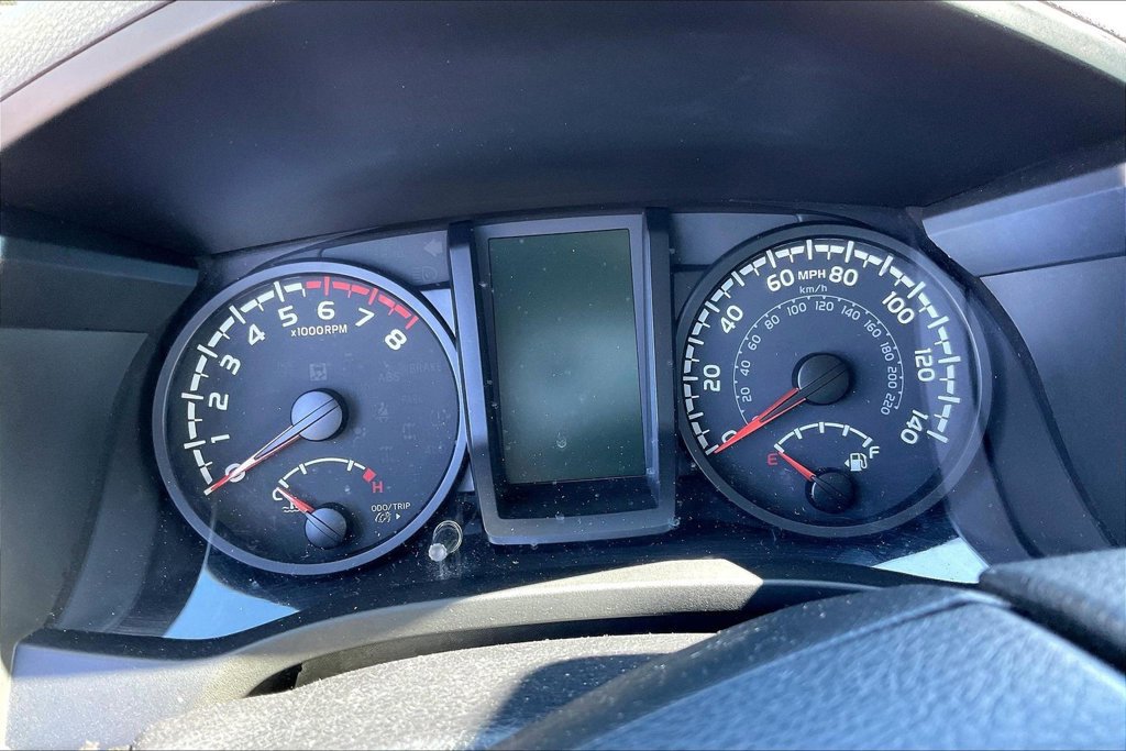 Used 2020 Toyota Tacoma SR w/ SR Convenience Package RWD image 21