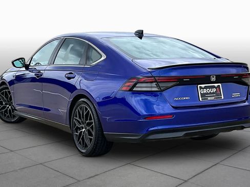 Used 2023 Honda Accord Sport image 12
