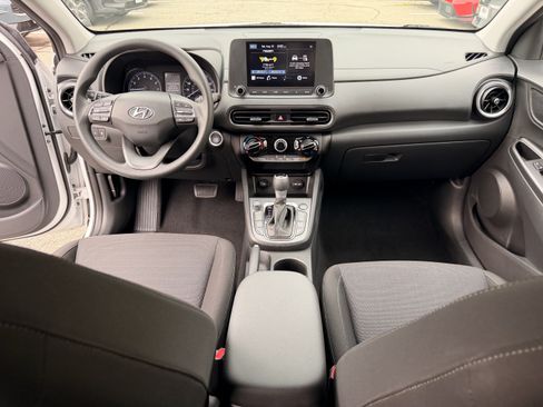Used 2023 Hyundai Kona SEL AWD/4WD image 15