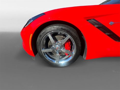 Used 2015 Chevrolet Corvette Stingray Coupe w/ 3LT Preferred Equipment Group image 15