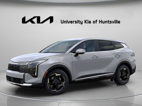 New 2026 Kia Sportage EX FWD image 4