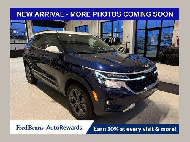 Used 2024 Kia Seltos S AWD/4WD image 1