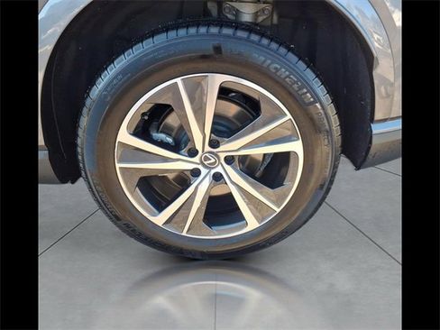 Used 2023 Lexus RX 350 Premium image 17