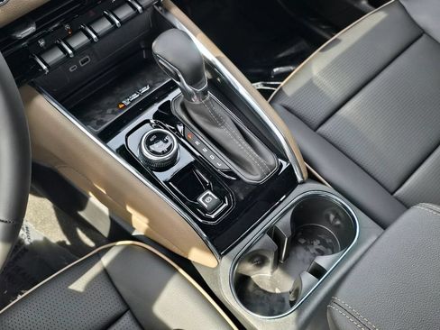 New 2026 GMC Canyon Denali AWD/4WD image 18