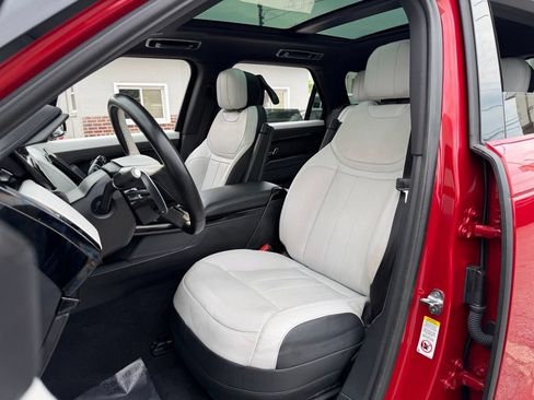 Used 2023 Land Rover Range Rover Sport SE Dynamic AWD/4WD image 18