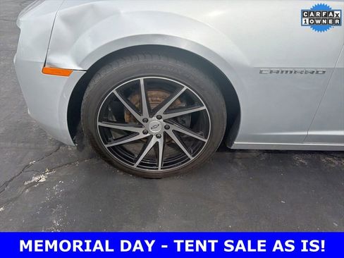 Used 2010 Chevrolet Camaro LT RWD image 2