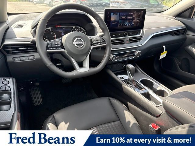 New 2026 Nissan Altima 2.5 SR w/ SR Midnight Edition Package FWD image 18