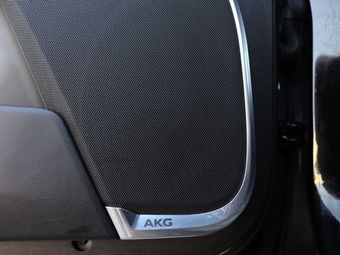 Used 2021 Cadillac Escalade ESV Luxury image 64