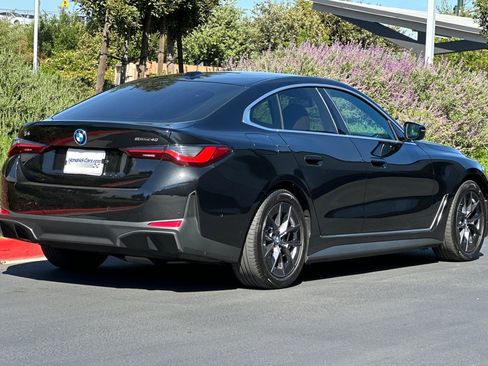 Used 2025 BMW i4 eDrive40 image 5