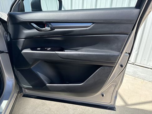 Certified 2025 MAZDA CX-5 AWD 2.5 S w/ Preferred Package image 17