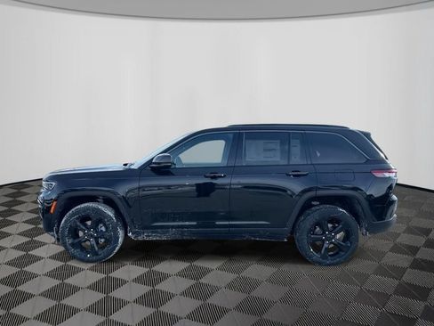 New 2026 Jeep Grand Cherokee Limited w/ Limited Altitude Package AWD/4WD image 2