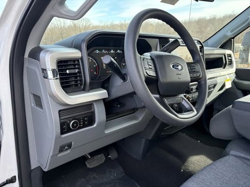 New 2026 Ford F250 XL image 32