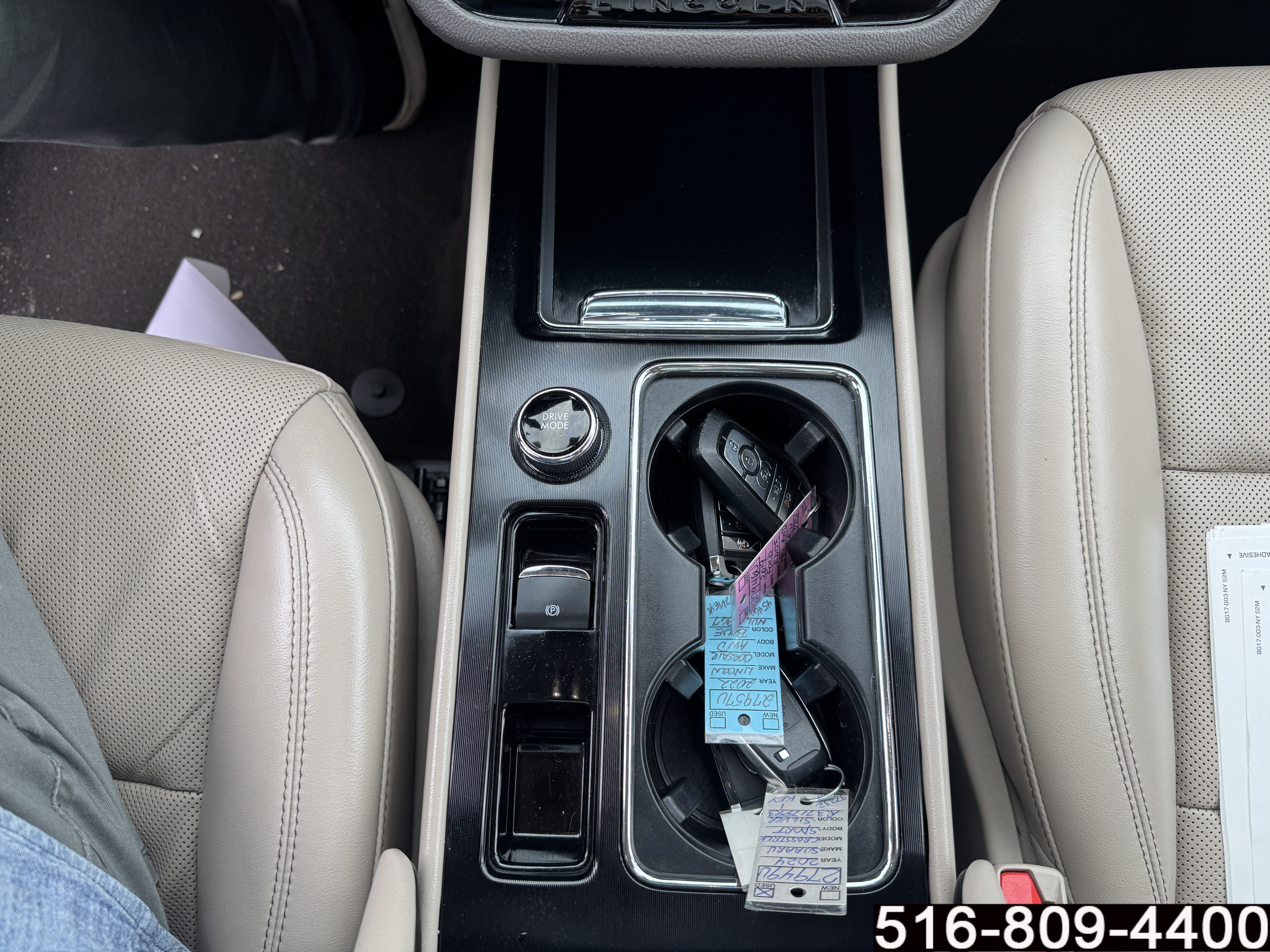 Used 2022 Lincoln Corsair AWD w/ Premium Package image 20